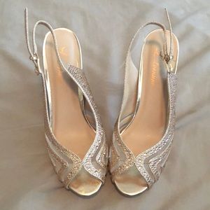 L Lorraine size 7, worn once